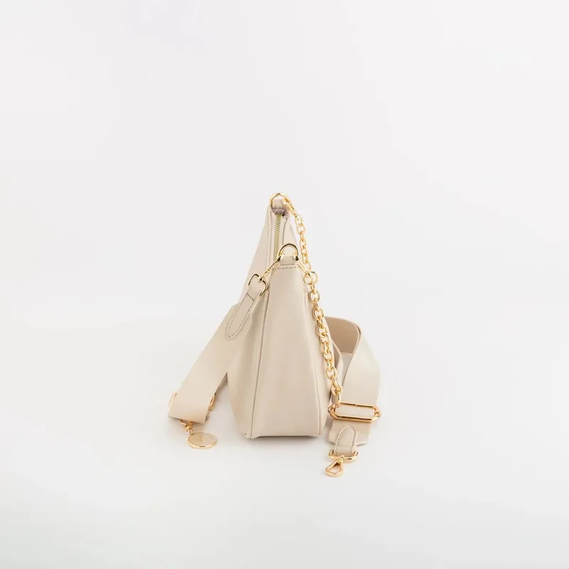 كاربيزا حقائب خصر لوتو في